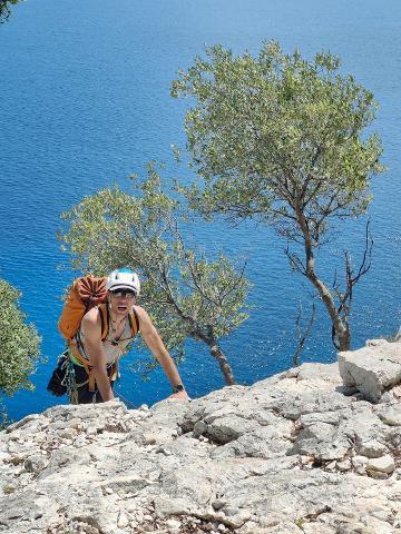 THE SELVAGGIO BLU: ROPE, CAVE & CLIFFS IN SARDINIA