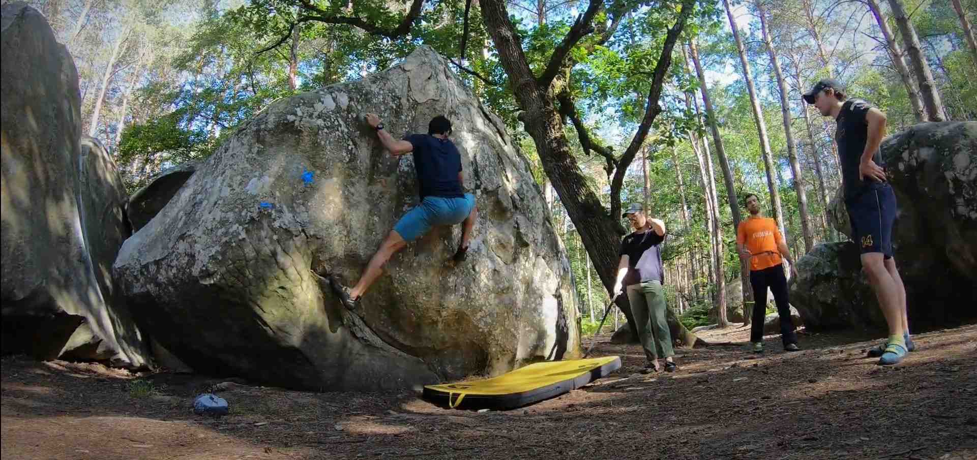 Mont Aigu: Fontainebleau bouldering spots